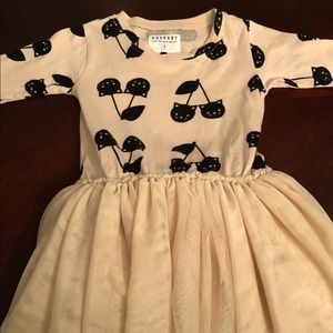 Adorable Girl’s Dress Size 3.  Like New Condition